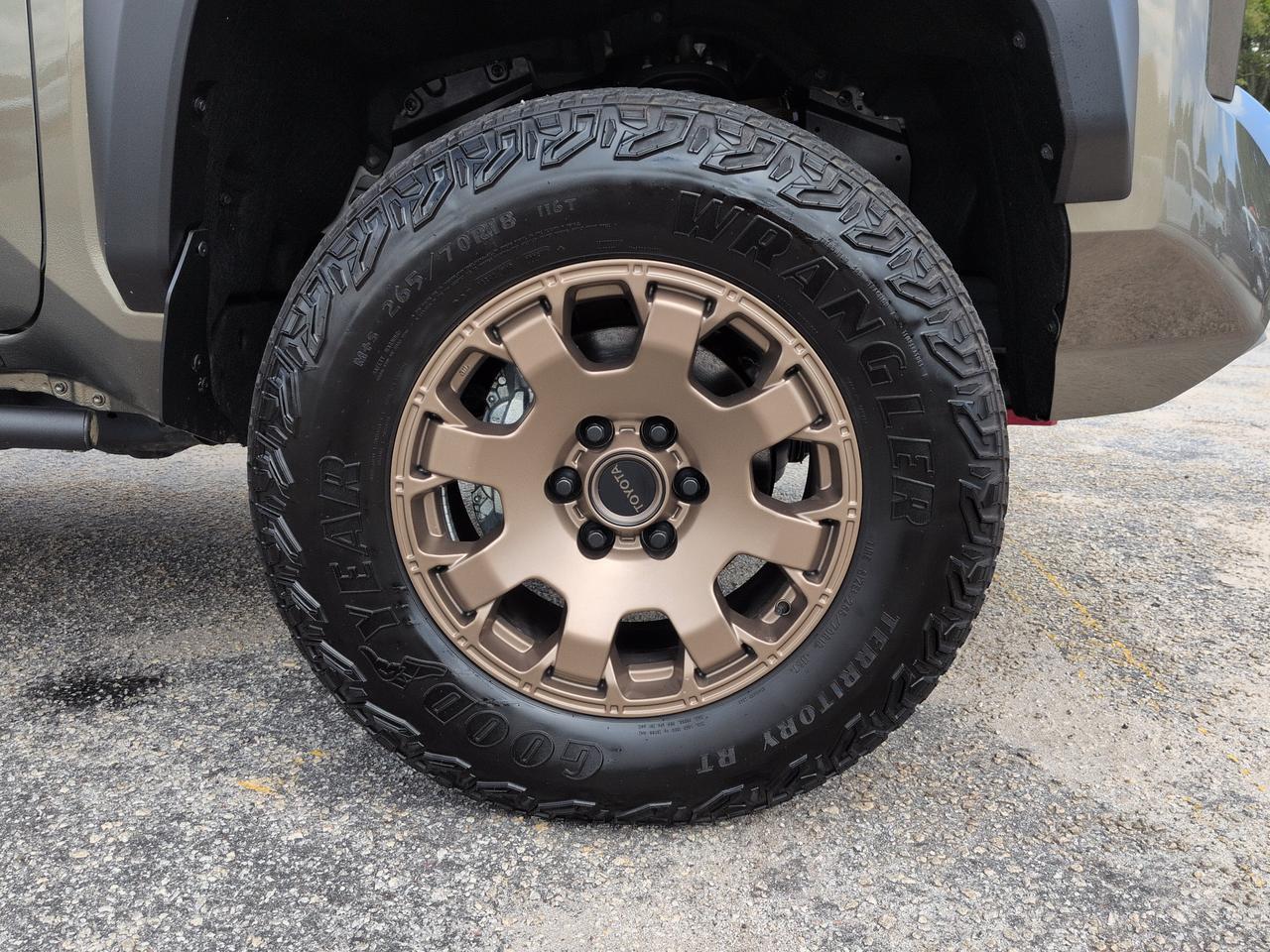 2025 Toyota Tacoma 4WD Trailhunter Hybrid Appleton WI