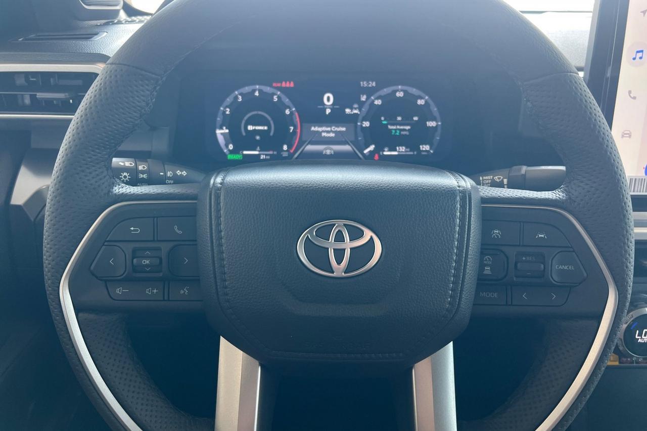 2025 Toyota Tacoma Hybrid Ontario OR