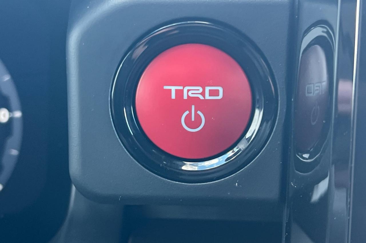 2025 Toyota Tacoma Hybrid Ontario OR