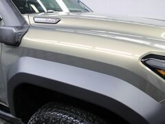 2025 Toyota Tacoma Hybrid 4x4 Crew Cab Trailhunter Fond du Lac WI