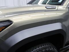 2025 Toyota Tacoma Hybrid 4x4 Crew Cab Trailhunter Fond du Lac WI