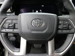 2025 Toyota Tacoma Hybrid 4x4 Crew Cab Trailhunter Fond du Lac WI