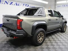 2025 Toyota Tacoma Hybrid 4x4 Crew Cab Trailhunter Fond du Lac WI