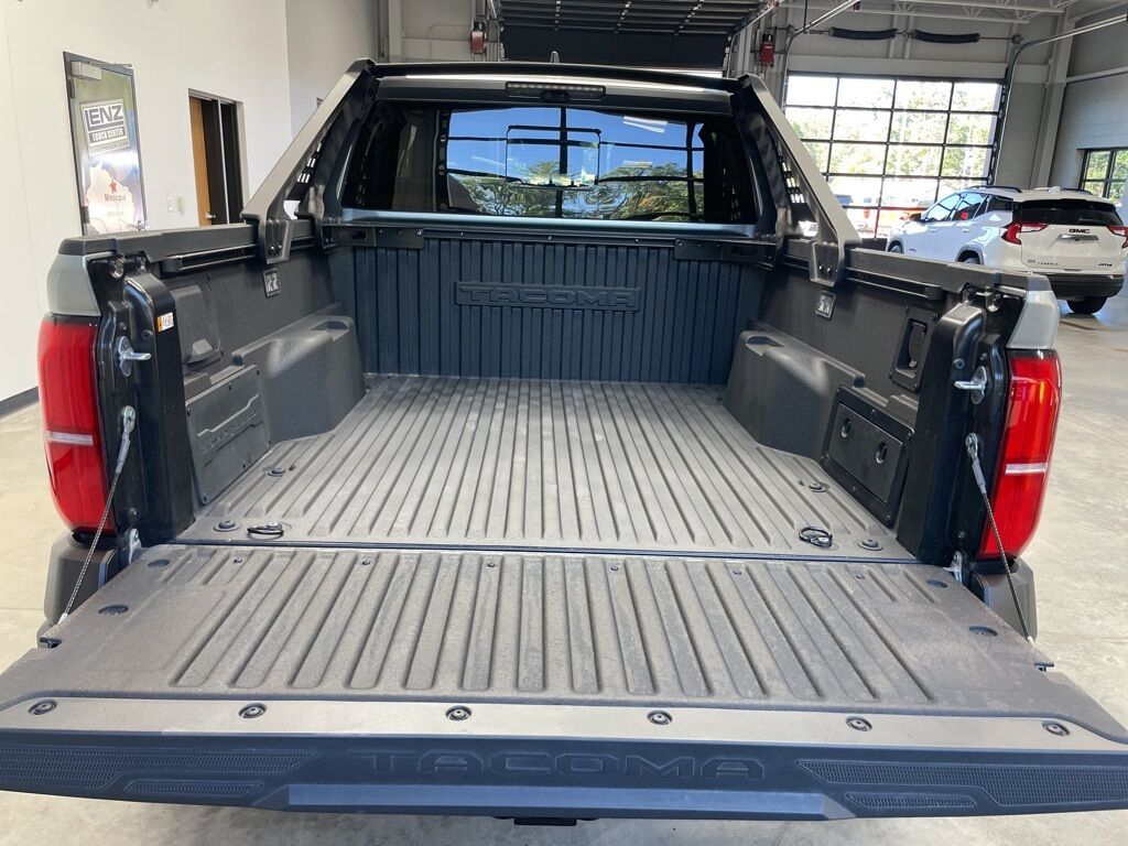 2025 Toyota Tacoma Hybrid 4x4 Crew Cab Trailhunter Minocqua WI