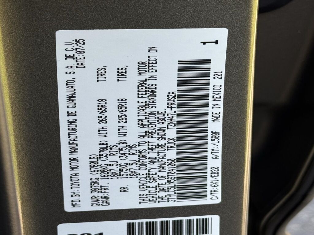 2025 Toyota Tacoma Hybrid Limited Fredericksburg VA