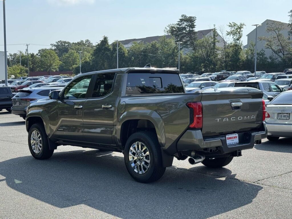 2025 Toyota Tacoma Hybrid Limited Fredericksburg VA