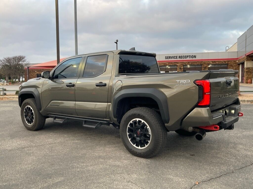 2025 Toyota Tacoma Hybrid TRD Off Road San Antonio TX