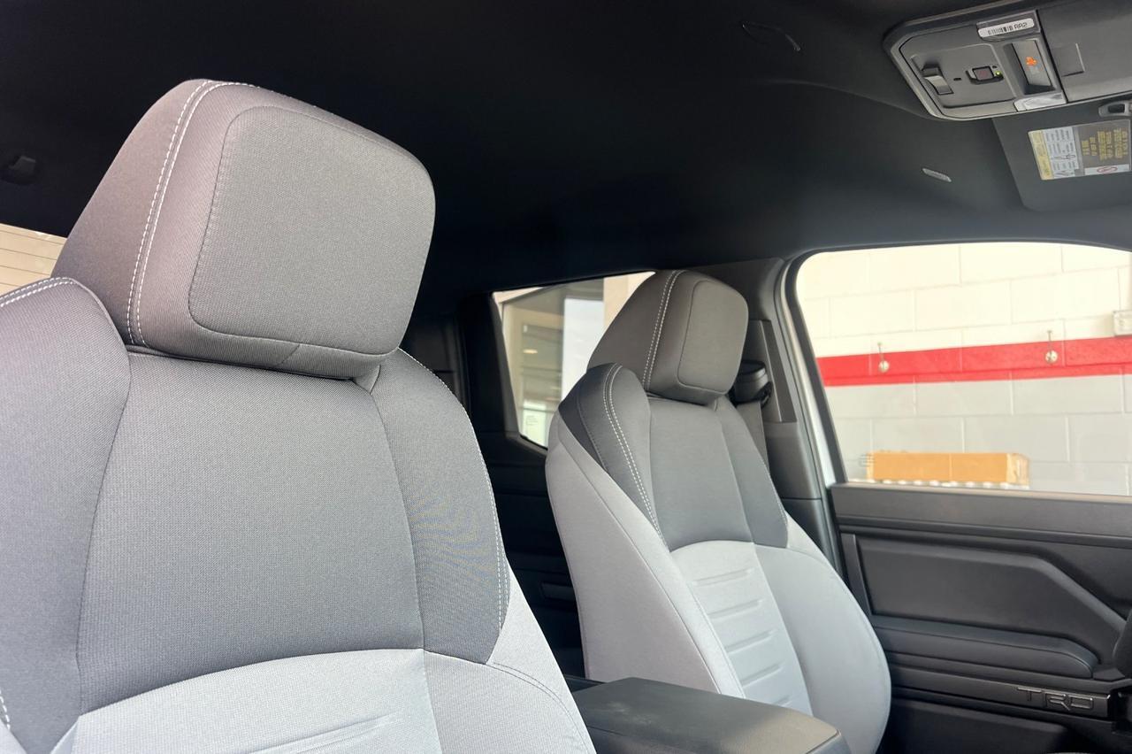2025 Toyota Tacoma Hybrid TRD Off Road Ontario OR