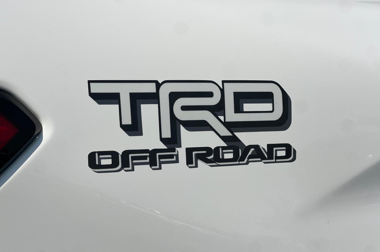 2025 Toyota Tacoma Hybrid TRD Off Road Ontario OR