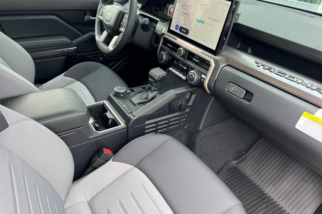 2025 Toyota Tacoma Hybrid TRD Off Road Ontario OR