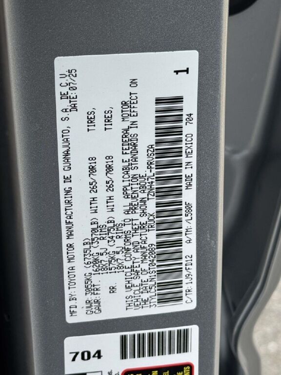 2025 Toyota Tacoma Hybrid TRD Off Road Fredericksburg VA