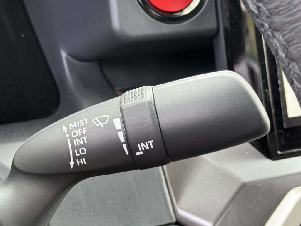 2025 Toyota Tacoma Hybrid TRD Off Road Fredericksburg VA