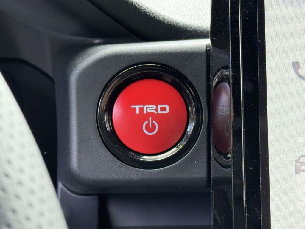 2025 Toyota Tacoma Hybrid TRD Off Road Fredericksburg VA