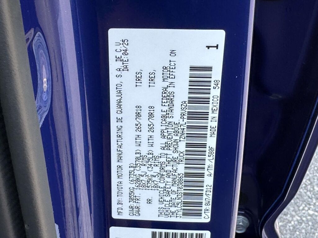 2025 Toyota Tacoma Hybrid TRD Off Road Fredericksburg VA