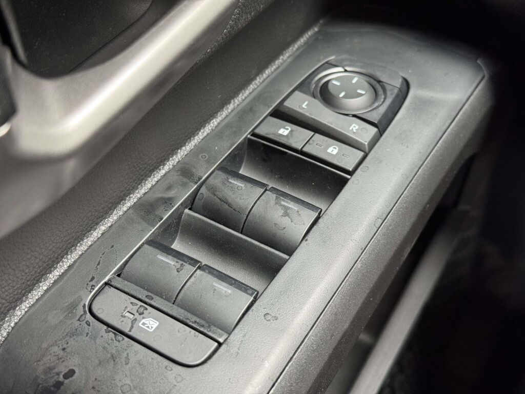 2025 Toyota Tacoma Hybrid TRD Off Road Fredericksburg VA