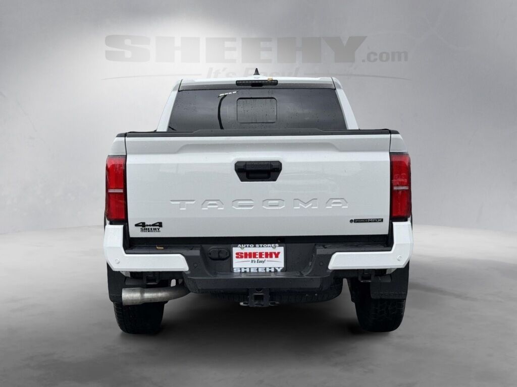 2025 Toyota Tacoma Hybrid TRD Off Road Fredericksburg VA