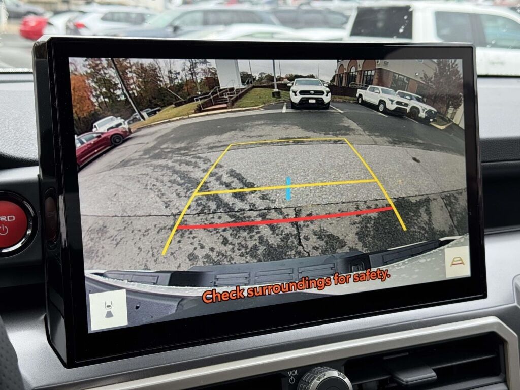 2025 Toyota Tacoma Hybrid TRD Off Road Fredericksburg VA