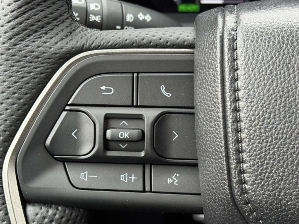 2025 Toyota Tacoma Hybrid TRD Off Road Fredericksburg VA