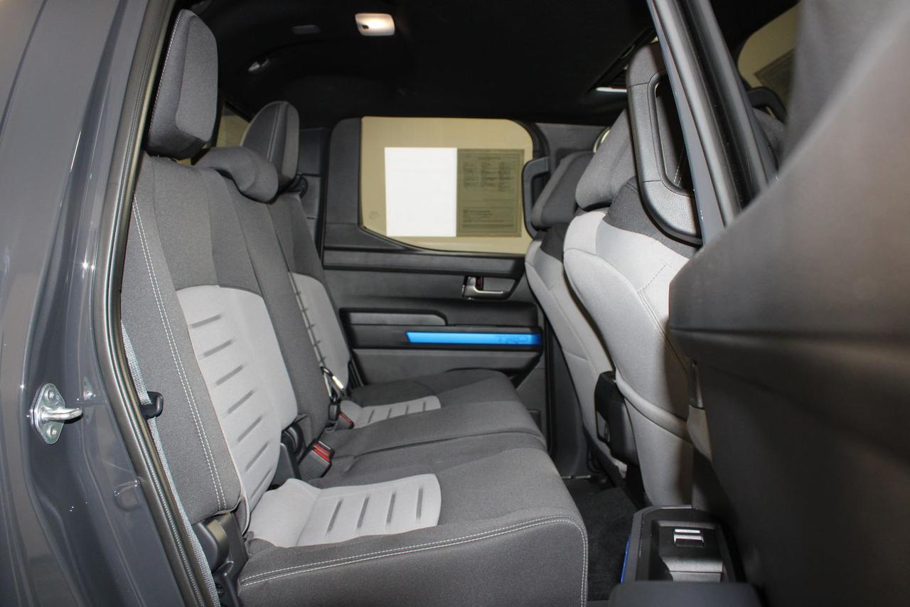 2025 Toyota Tacoma Hybrid TRD Off Road Fredericksburg VA
