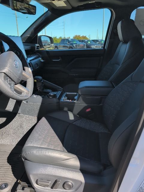 2025 Toyota Tacoma Hybrid TRD Off Road San Clemente CA