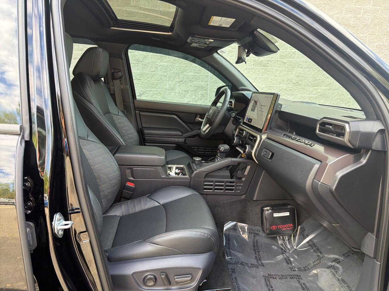 2025 Toyota Tacoma Hybrid TRD Off Road Ashland VA