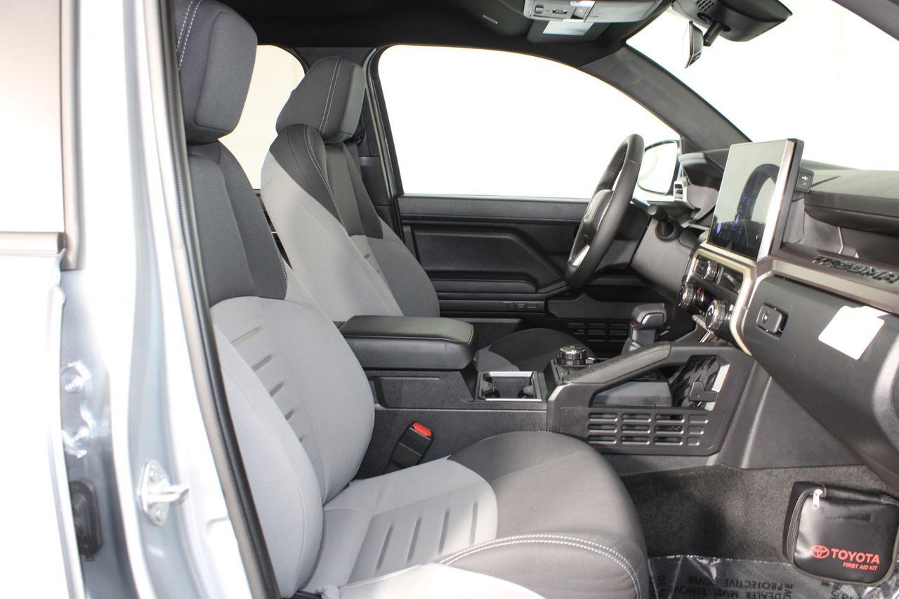 2025 Toyota Tacoma Hybrid TRD Off Road Manassas VA