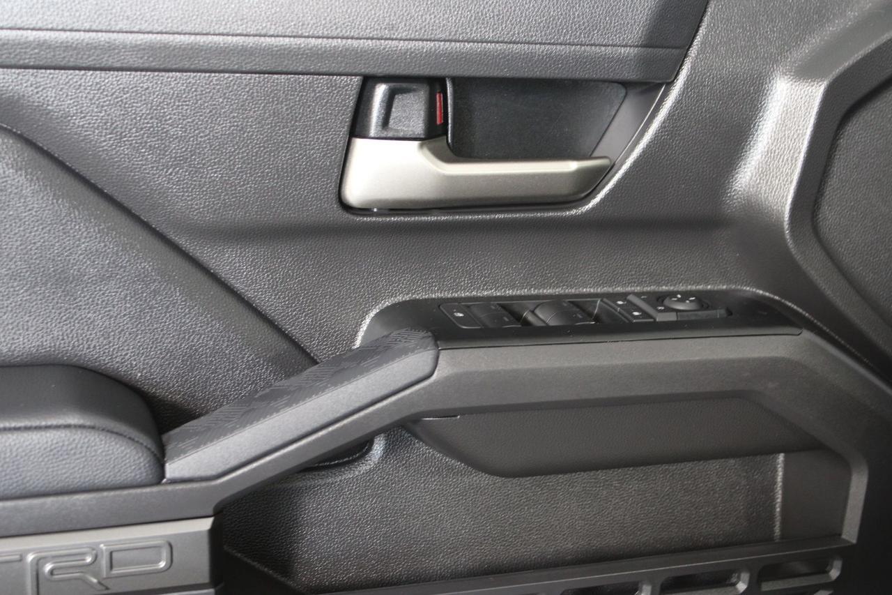 2025 Toyota Tacoma Hybrid TRD Off Road Manassas VA