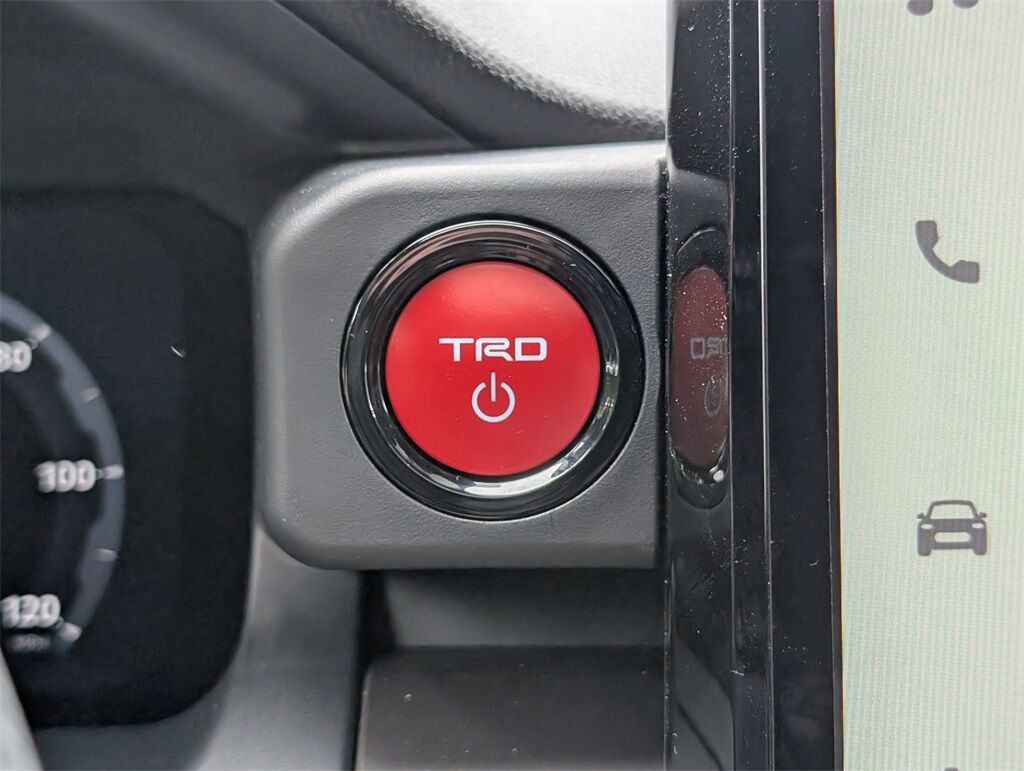 2025 Toyota Tacoma Hybrid TRD Off Road