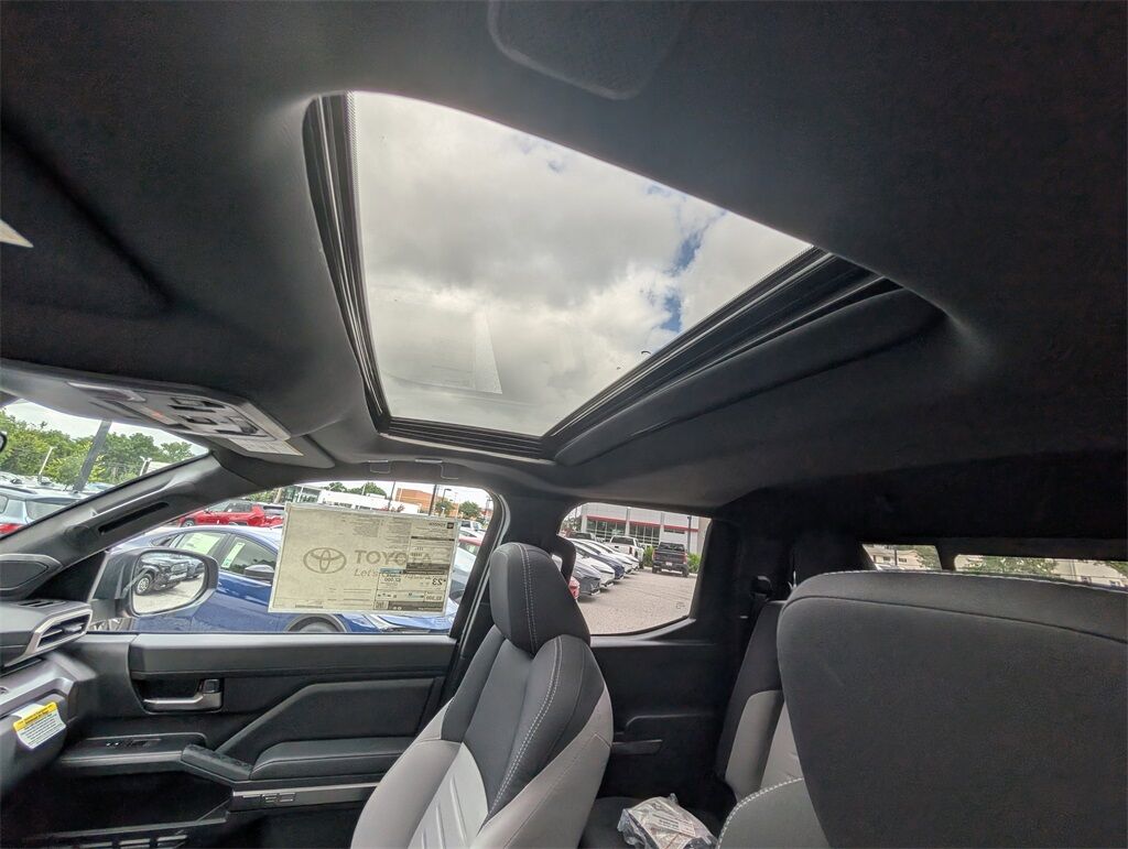 2025 Toyota Tacoma Hybrid TRD Off Road Cockeysville MD