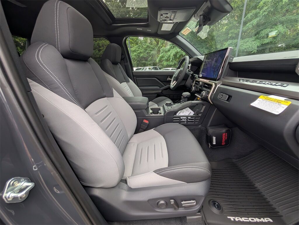 2025 Toyota Tacoma Hybrid TRD Off Road Cockeysville MD