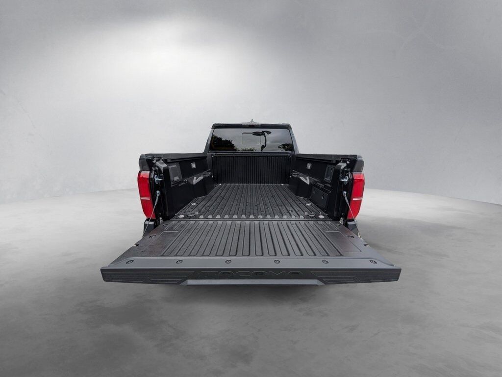 2025 Toyota Tacoma Hybrid TRD Off Road