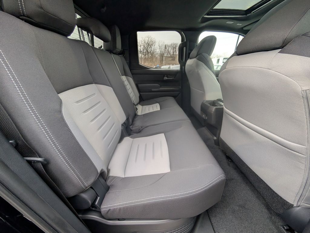 2025 Toyota Tacoma Hybrid TRD Off Road Cockeysville MD