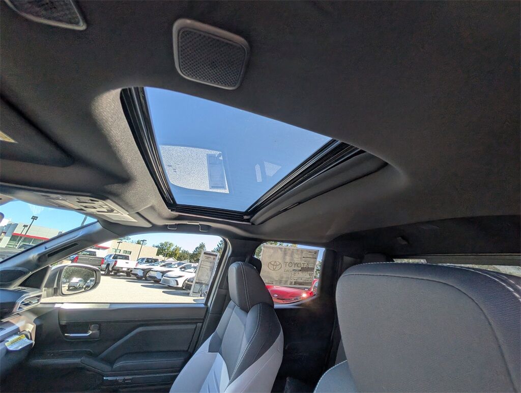 2025 Toyota Tacoma Hybrid TRD Off Road Cockeysville MD