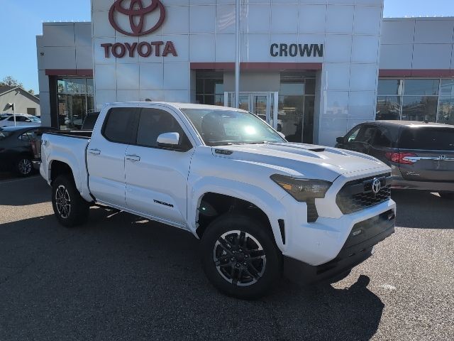 2025 Toyota Tacoma Hybrid TRD Sport