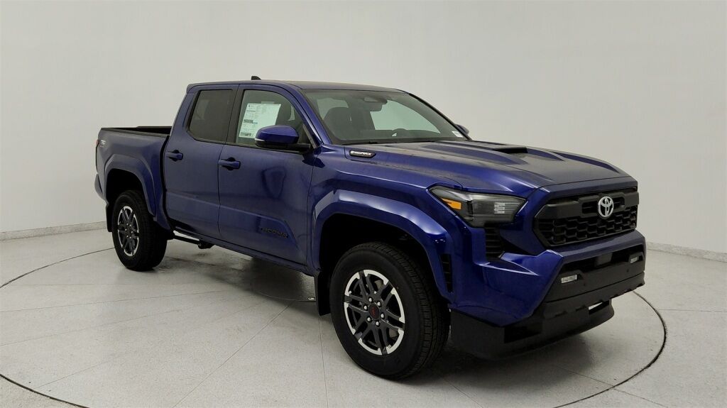 2025 Toyota Tacoma Hybrid TRD Sport