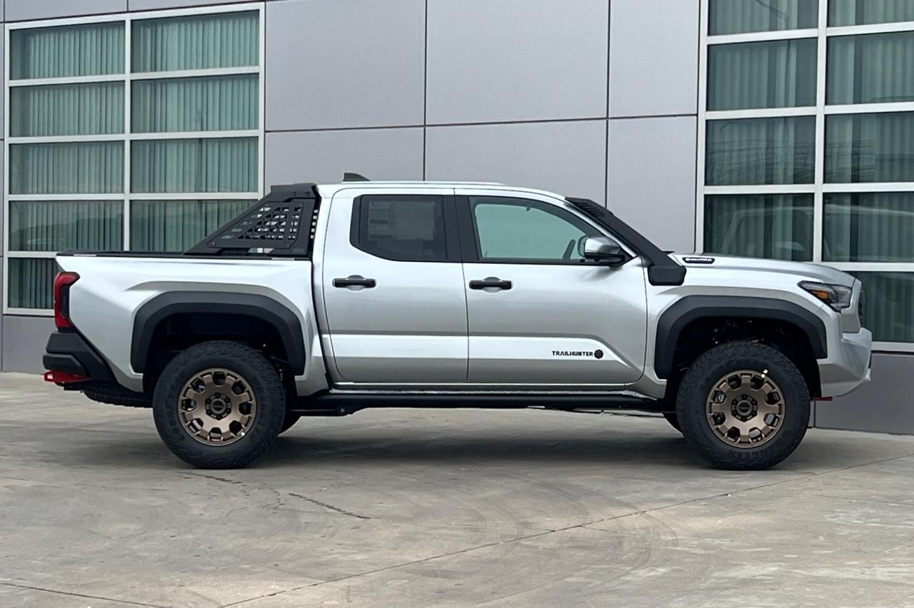 2025 Toyota Tacoma Hybrid Trailhunter Ontario OR