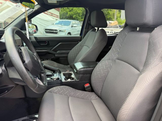 2025 Toyota Tacoma SR | SR5 | TRD Sport | TRD Off Road | Limited Nashville TN