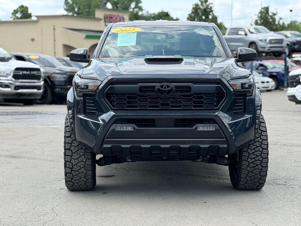 2025 Toyota Tacoma SR | SR5 | TRD Sport | TRD Off Road | Limited