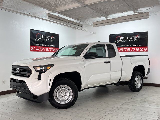 2025 Toyota Tacoma SR