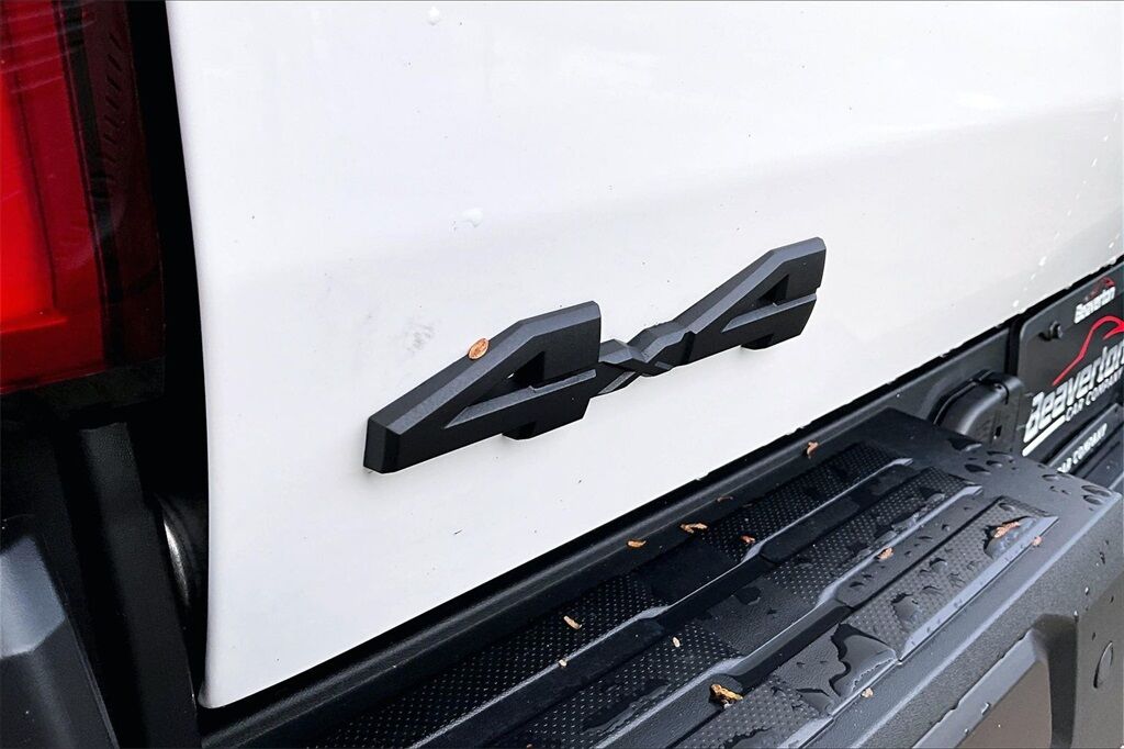 2025 Toyota Tacoma SR OR