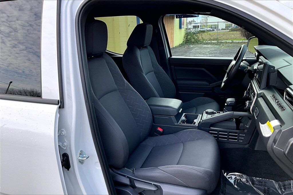 2025 Toyota Tacoma SR OR