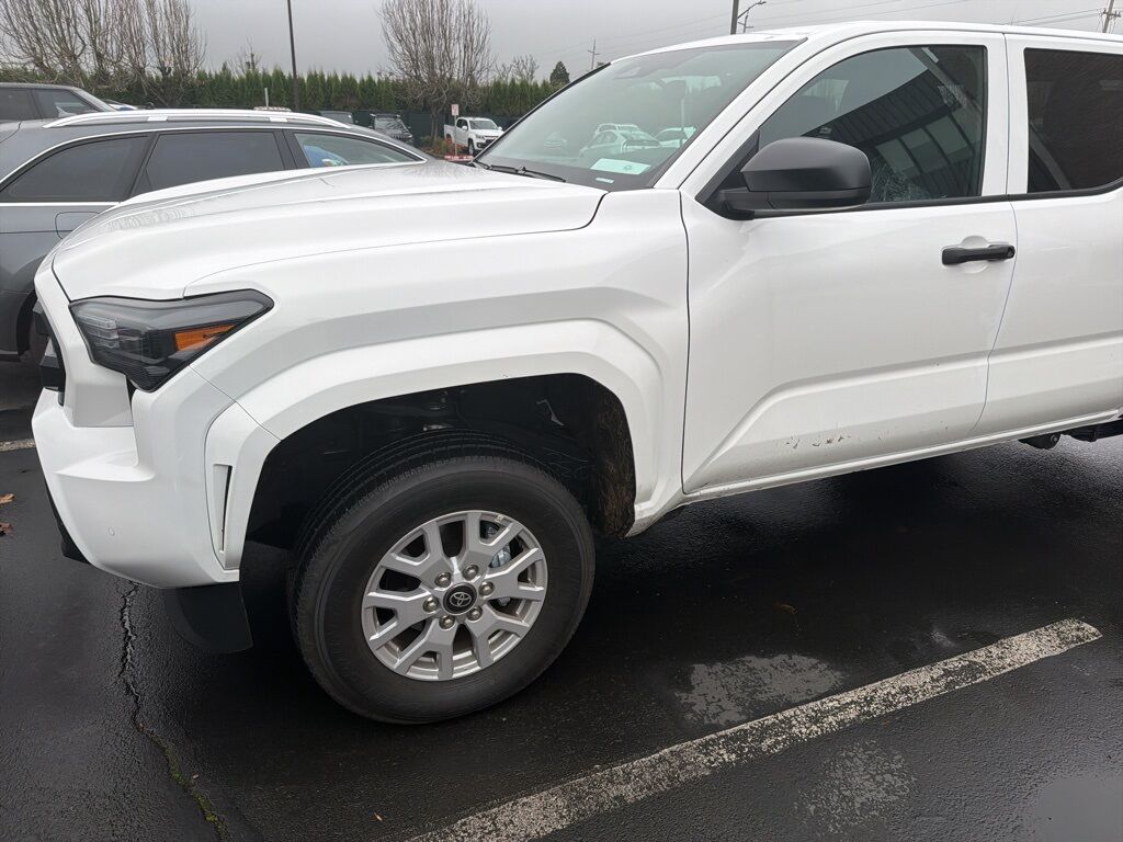 2025 Toyota Tacoma SR