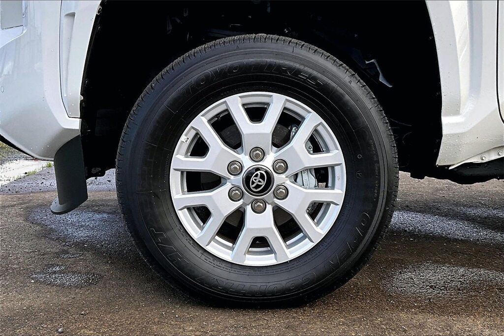 2025 Toyota Tacoma SR OR