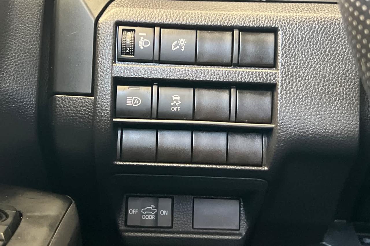 2025 Toyota Tacoma SR Roseville CA