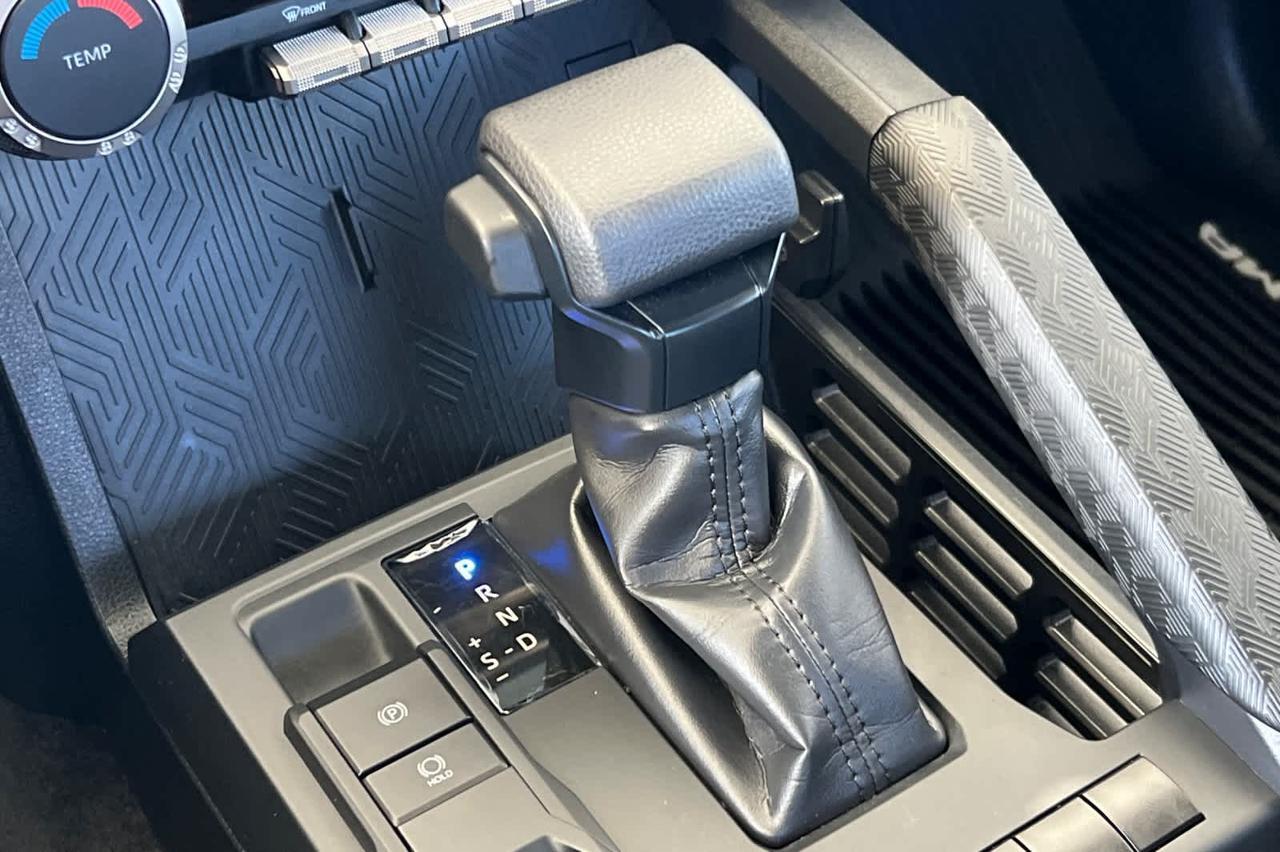 2025 Toyota Tacoma SR Roseville CA