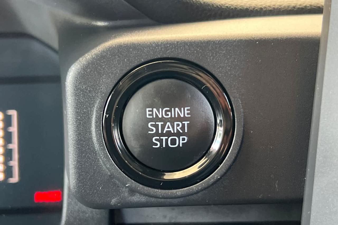 2025 Toyota Tacoma SR Roseville CA