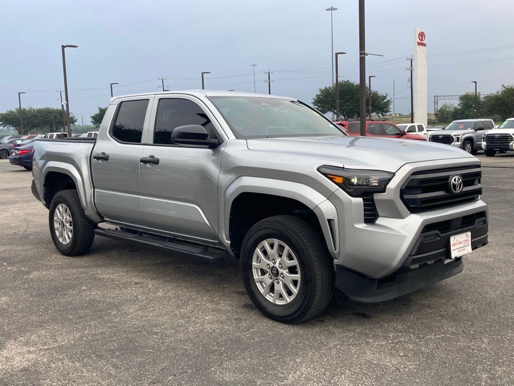 2025 Toyota Tacoma SR