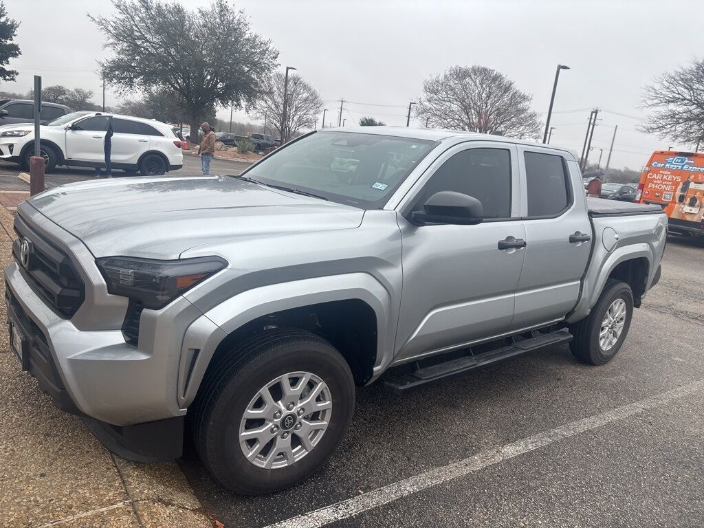 2025 Toyota Tacoma SR