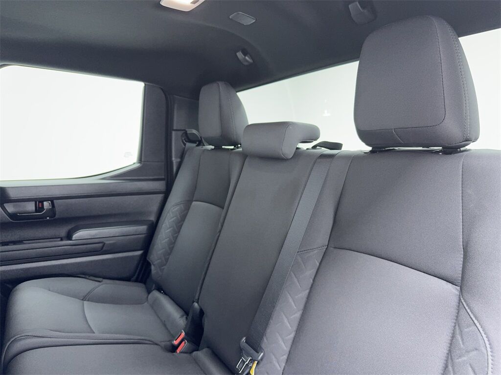 2025 Toyota Tacoma SR5 photo 31