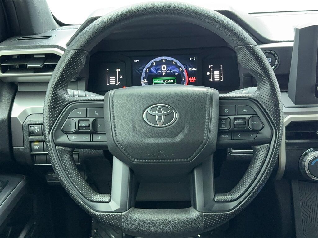 2025 Toyota Tacoma SR5 photo 17
